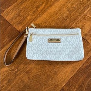 Michael Kors large wrislet! White! Great condition